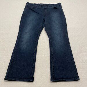 Women's Levi Strauss Totally Shaping Pull-On Bootcut Jeans 18S